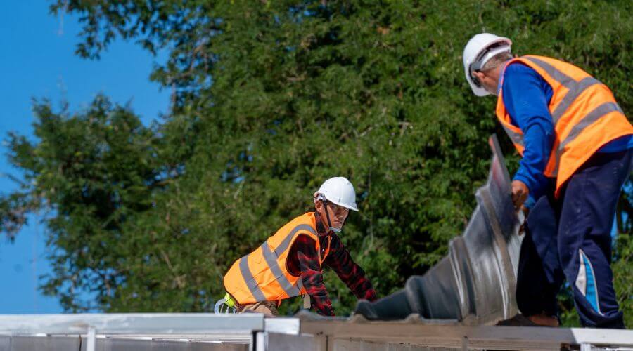 Professional residential roofers in Red Bud, IL